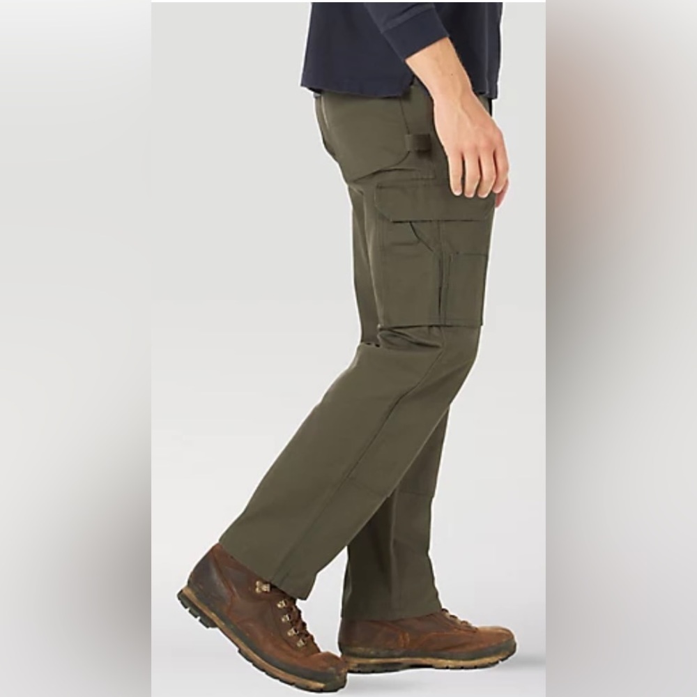 Big & Tall Riggs Wrangler Ripstop Ranger Utility Workwear 40 x36 Color- Loden